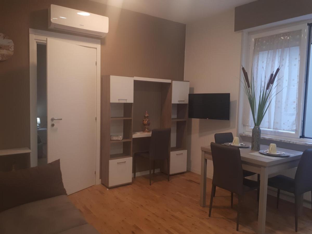 Central House Apartment Касерта Екстериор снимка