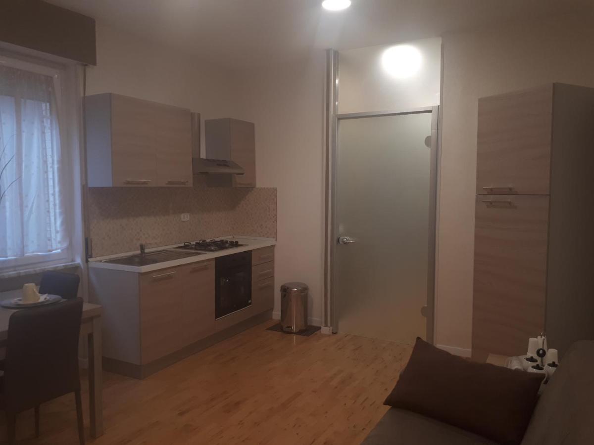 Central House Apartment Касерта Екстериор снимка
