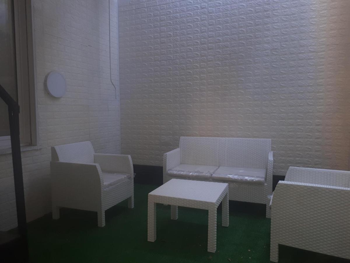 Central House Apartment Касерта Екстериор снимка